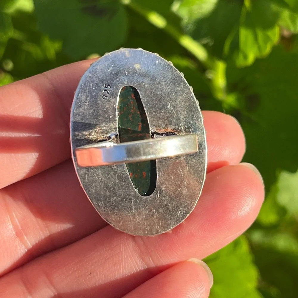 Size 8 925 silver plated bloodstone ring‎